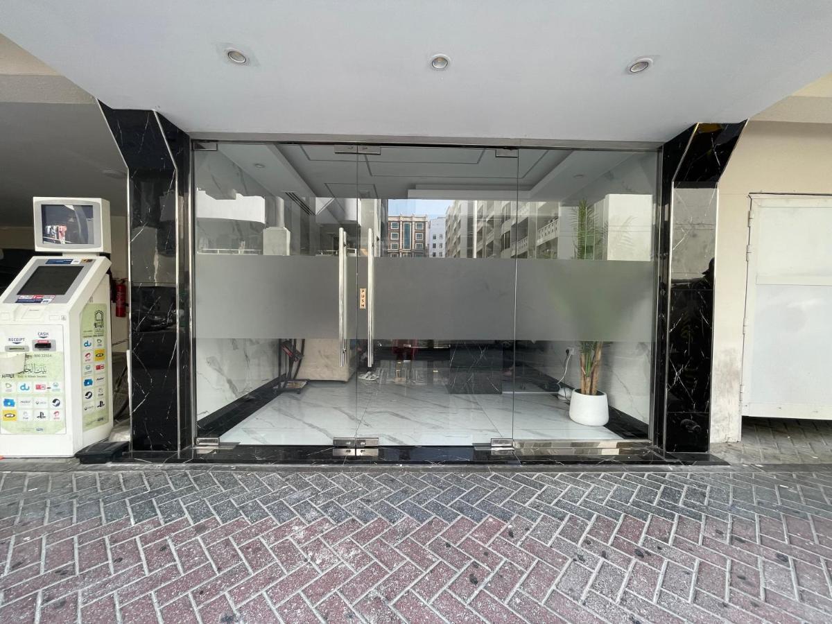 Yoi Pod Hostel - Deira Dubai Exterior photo